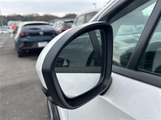 日産 ノート １．２ Ｘ R6年 (東海) 99