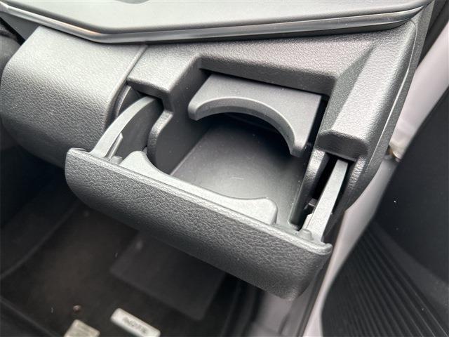 日産 ノート １．２ Ｘ R6年 (東海) 99