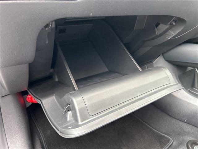 日産 ノート １．２ Ｘ R6年 (東海) 99