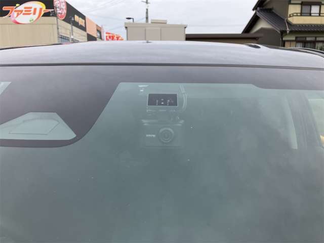 ホンダ ヴェゼル １．５ Ｅ：ＨＥＶ Ｘ R6年 (東海) 99