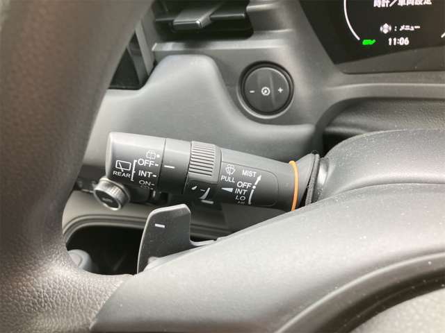 ホンダ ヴェゼル １．５ Ｅ：ＨＥＶ Ｘ R6年 (東海) 99