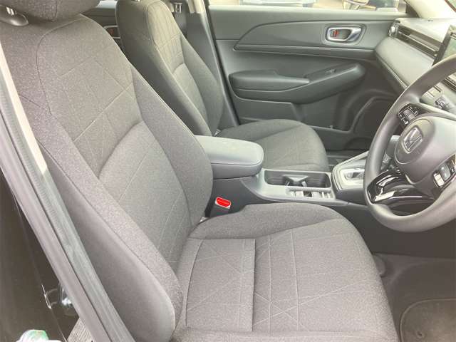 ホンダ ヴェゼル １．５ Ｅ：ＨＥＶ Ｘ R6年 (東海) 99