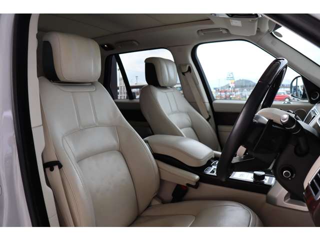 ランドローバー レンジローバー ヴォーグ （ディーゼル） ４ＷＤ H30年 (近畿) 99