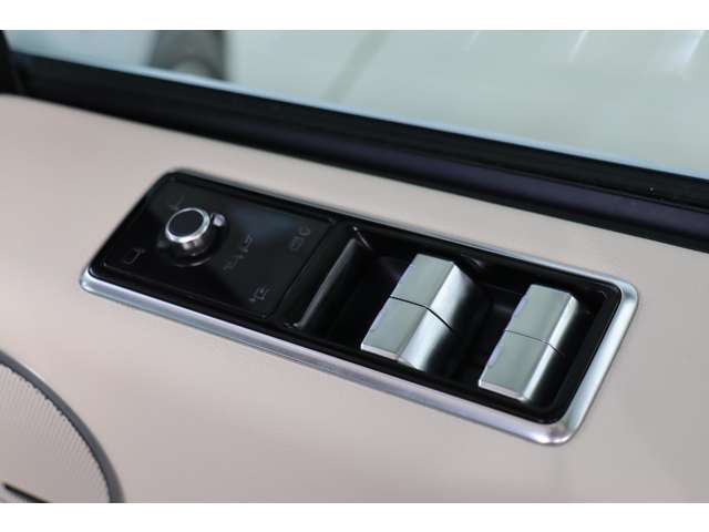 ランドローバー レンジローバー ヴォーグ （ディーゼル） ４ＷＤ H30年 (近畿) 99