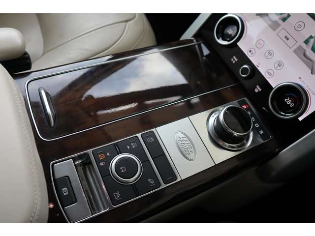 ランドローバー レンジローバー ヴォーグ （ディーゼル） ４ＷＤ H30年 (近畿) 99
