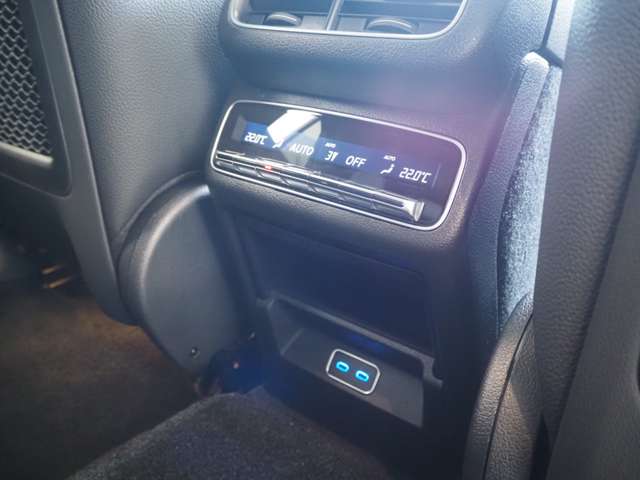 メルセデスベンツ ＧＬＥクーペ ４５０ Ｄ ４マチック スポーツ （ＩＳＧ搭載モデル） ディーゼルターボ ４ＷＤ ＭＰ２０２４０１ R6年 (近畿) 99