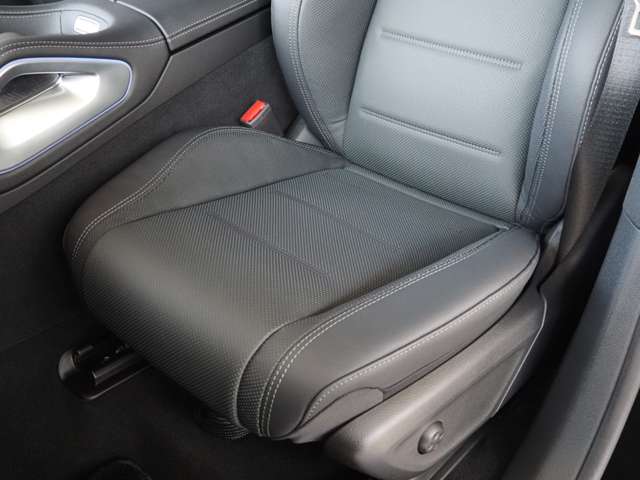 メルセデスベンツ ＧＬＥクーペ ４５０ Ｄ ４マチック スポーツ （ＩＳＧ搭載モデル） ディーゼルターボ ４ＷＤ ＭＰ２０２４０１ R6年 (近畿) 99