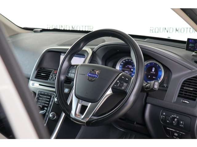ボルボ ＸＣ６０ Ｔ５　Ｒデザイン H25年 (近畿) 99