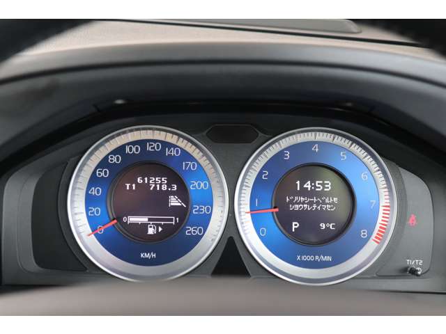 ボルボ ＸＣ６０ Ｔ５　Ｒデザイン H25年 (近畿) 99