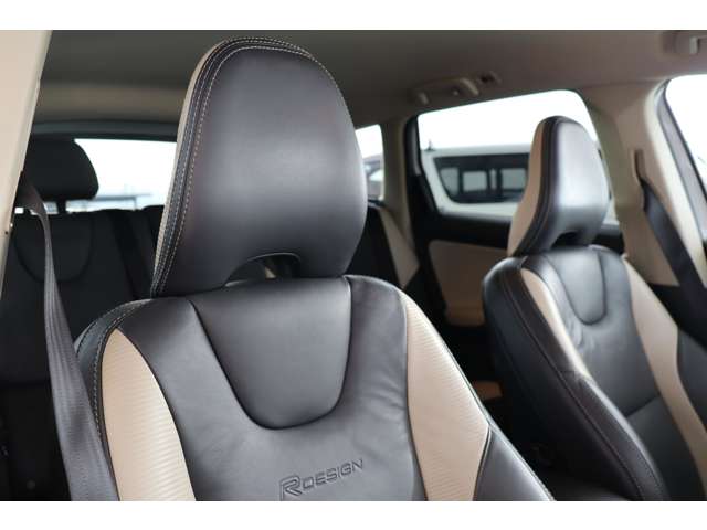 ボルボ ＸＣ６０ Ｔ５　Ｒデザイン H25年 (近畿) 99