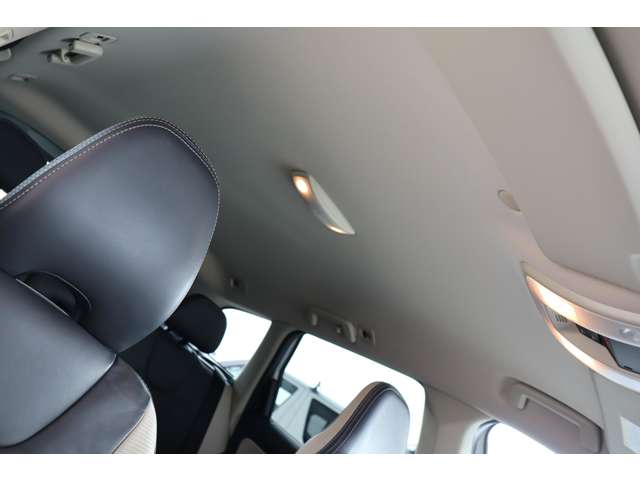 ボルボ ＸＣ６０ Ｔ５　Ｒデザイン H25年 (近畿) 99