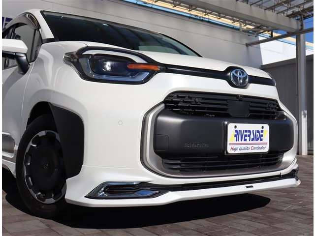 トヨタ シエンタ １．５ Ｚ R4年 (関東) 99