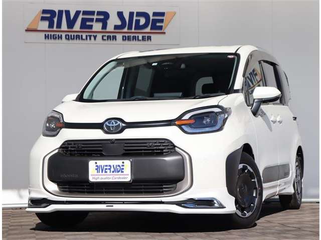 トヨタ シエンタ １．５ Ｚ R4年 (関東) 99