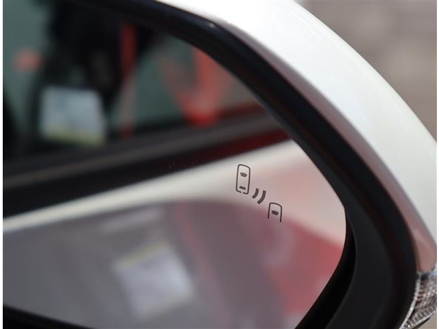 トヨタ シエンタ １．５ Ｚ R4年 (関東) 99