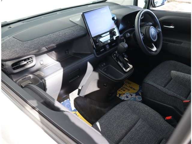 トヨタ シエンタ １．５ Ｚ R4年 (関東) 99