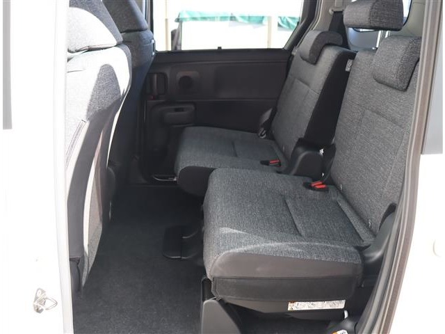 トヨタ シエンタ １．５ Ｚ R4年 (関東) 99