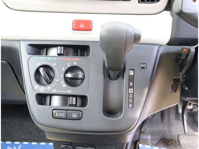 ダイハツ ミラ　トコット ６６０ Ｘ ＳＡＩＩＩ H30年 (関東) 99