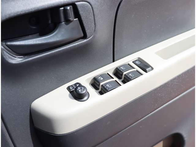 ダイハツ ミラ　トコット ６６０ Ｘ ＳＡＩＩＩ H30年 (関東) 99