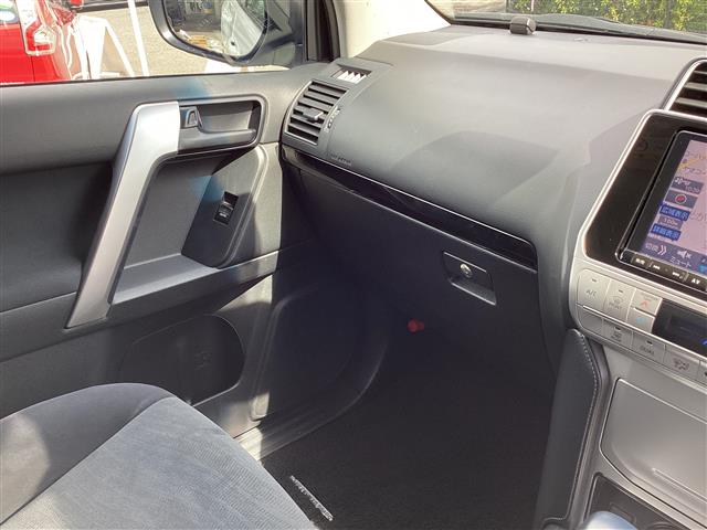 トヨタ ランドクルーザープラド ２．７ ＴＸ ４ＷＤ R2年 (関東) 99