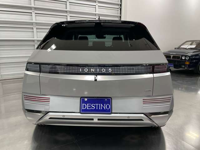 ヒョンデ アイオニック　５ ラウンジ ＡＷＤ ４ＷＤ R4年 (関東) 99