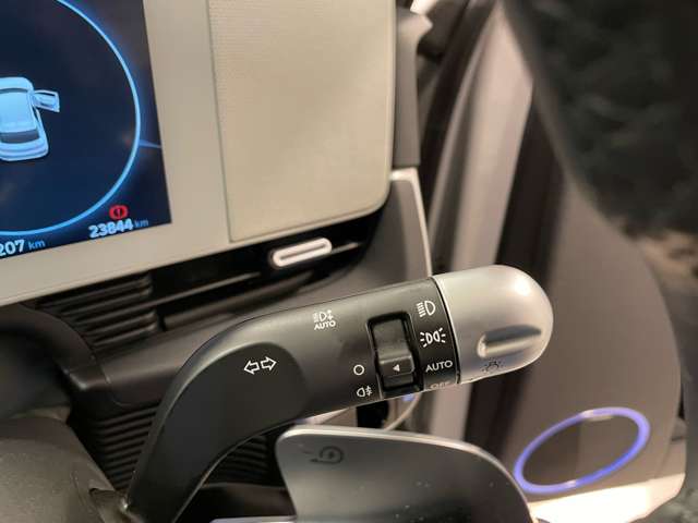 ヒョンデ アイオニック　５ ラウンジ ＡＷＤ ４ＷＤ R4年 (関東) 99