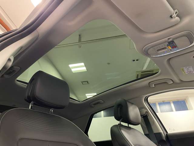 ヒョンデ アイオニック　５ ラウンジ ＡＷＤ ４ＷＤ R4年 (関東) 99