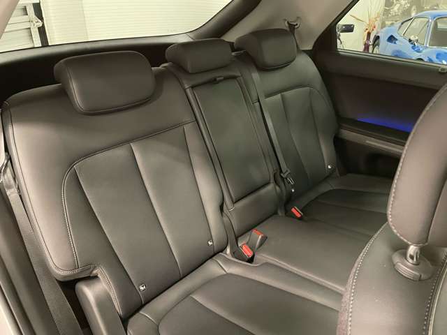 ヒョンデ アイオニック　５ ラウンジ ＡＷＤ ４ＷＤ R4年 (関東) 99