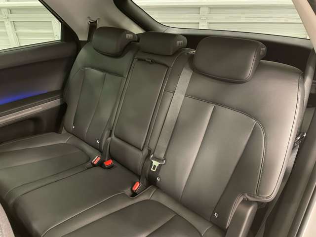 ヒョンデ アイオニック　５ ラウンジ ＡＷＤ ４ＷＤ R4年 (関東) 99