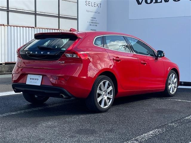 ボルボ Ｖ４０ Ｄ４ インスクリプション ディーゼルターボ R1年 (東北) 99