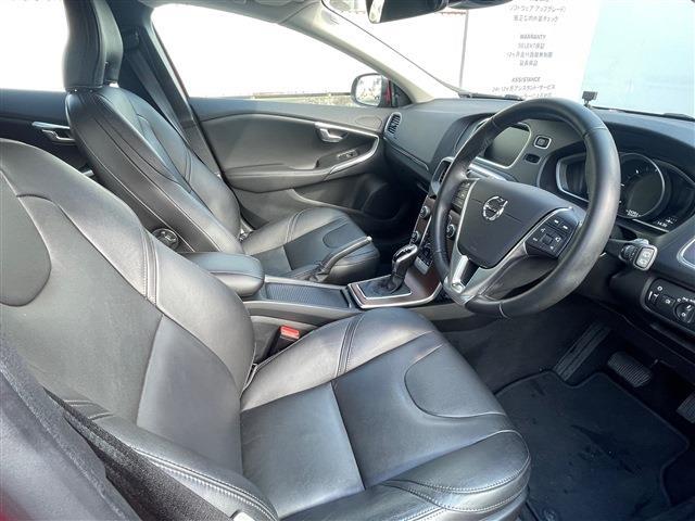 ボルボ Ｖ４０ Ｄ４ インスクリプション ディーゼルターボ R1年 (東北) 99