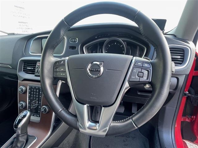 ボルボ Ｖ４０ Ｄ４ インスクリプション ディーゼルターボ R1年 (東北) 99
