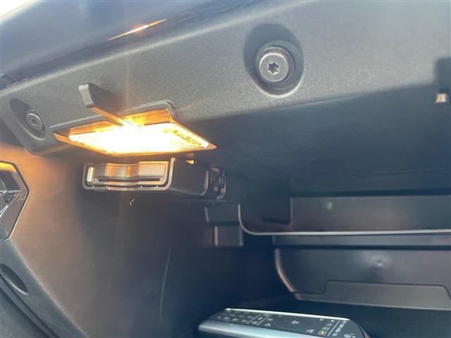 ボルボ Ｖ４０ Ｄ４ インスクリプション ディーゼルターボ R1年 (東北) 99