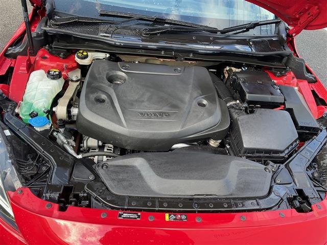 ボルボ Ｖ４０ Ｄ４ インスクリプション ディーゼルターボ R1年 (東北) 99