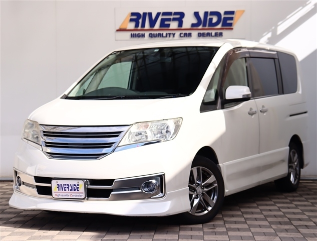 日産 セレナ ２．０ ライダー H23年 (関東) 99