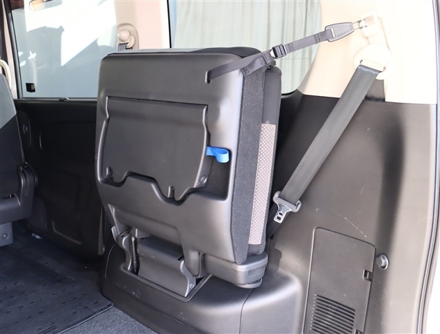 日産 セレナ ２．０ ライダー H23年 (関東) 99