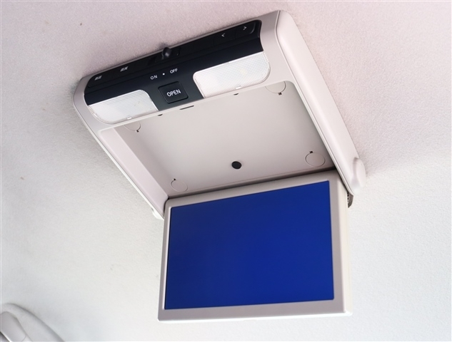 日産 セレナ ２．０ ライダー H23年 (関東) 99