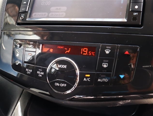 日産 セレナ ２．０ ライダー H23年 (関東) 99