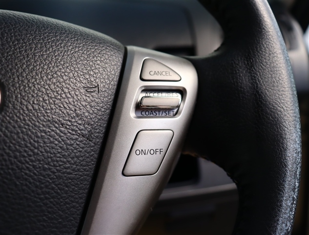 日産 セレナ ２．０ ライダー H23年 (関東) 99