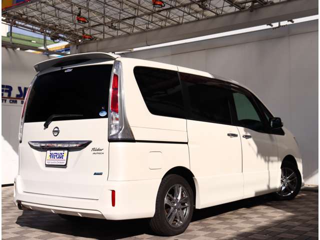 日産 セレナ ２．０ ライダー H23年 (関東) 99