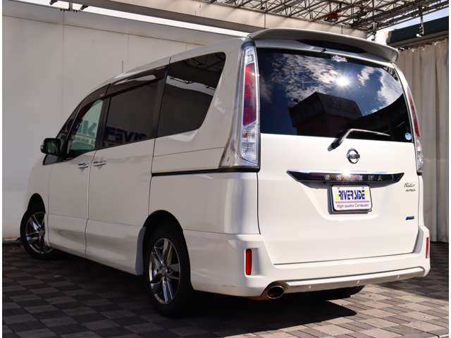 日産 セレナ ２．０ ライダー H23年 (関東) 99