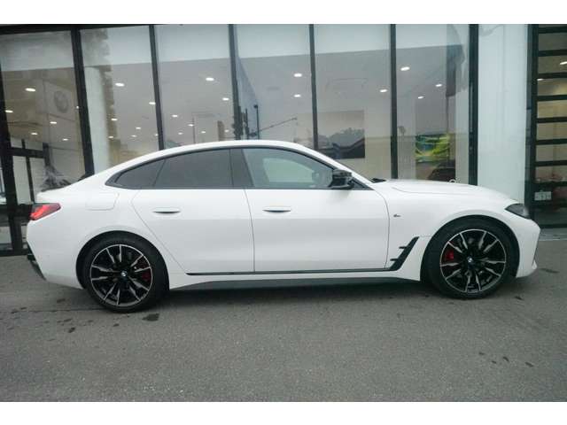 ＢＭＷ ４シリーズ Ｍ４４０Ｉ Ｘドライブ リミテッド ４ＷＤ R6年 (近畿) 99