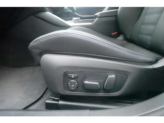 ＢＭＷ ４シリーズ Ｍ４４０Ｉ Ｘドライブ リミテッド ４ＷＤ R6年 (近畿) 99