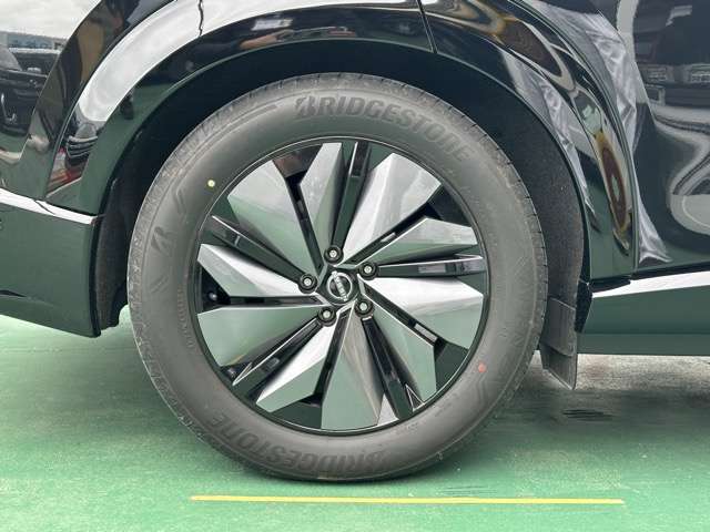 日産 アリア Ｂ６ R4年 (東海) 99