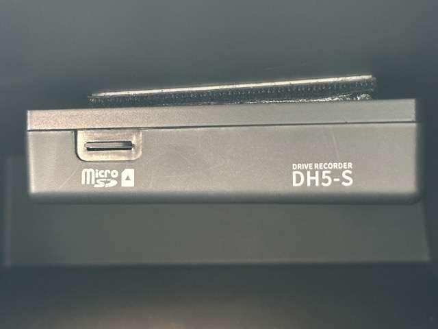 日産 アリア Ｂ６ R4年 (東海) 99