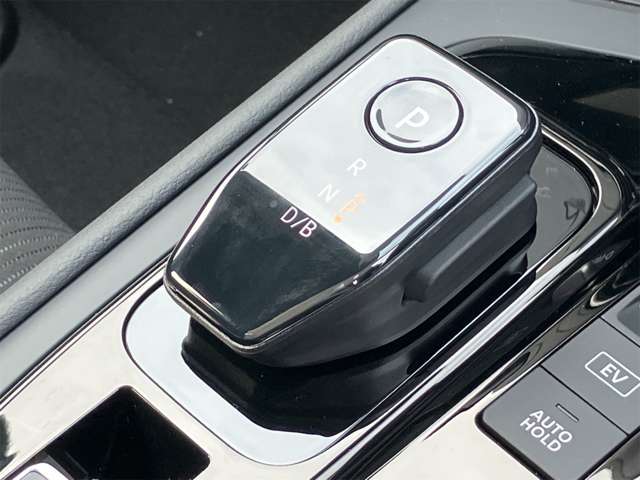 日産 ノート １．２ Ｘ R6年 (東海) 99