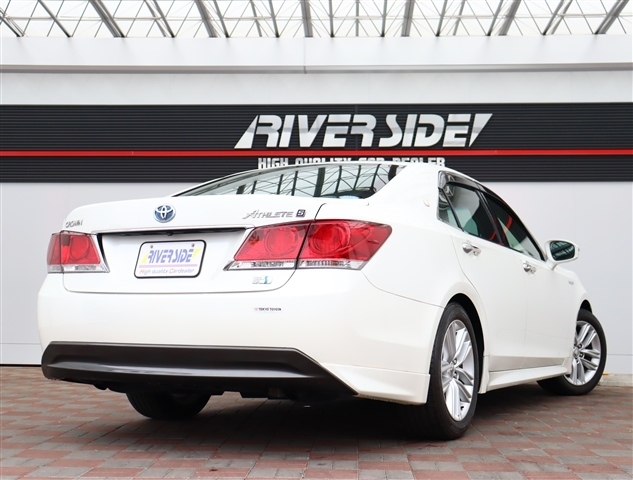 トヨタ クラウン　ハイブリッド ハイブリッド ２．５ H26年 (関東) 99