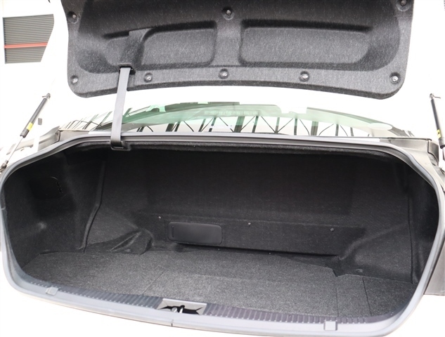 トヨタ クラウン　ハイブリッド ハイブリッド ２．５ H26年 (関東) 99