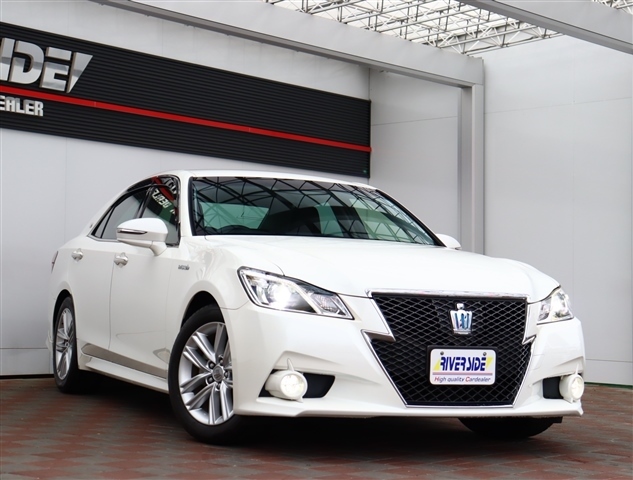 トヨタ クラウン　ハイブリッド ハイブリッド ２．５ H26年 (関東) 99