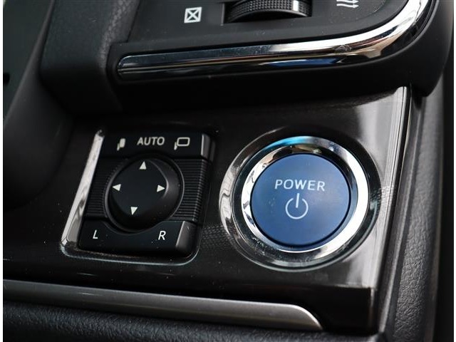 トヨタ クラウン　ハイブリッド ハイブリッド ２．５ H26年 (関東) 99