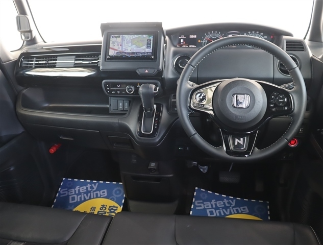 ホンダ Ｎ　ＢＯＸ カスタム ６６０ Ｌ ターボ R4年 (関東) 99